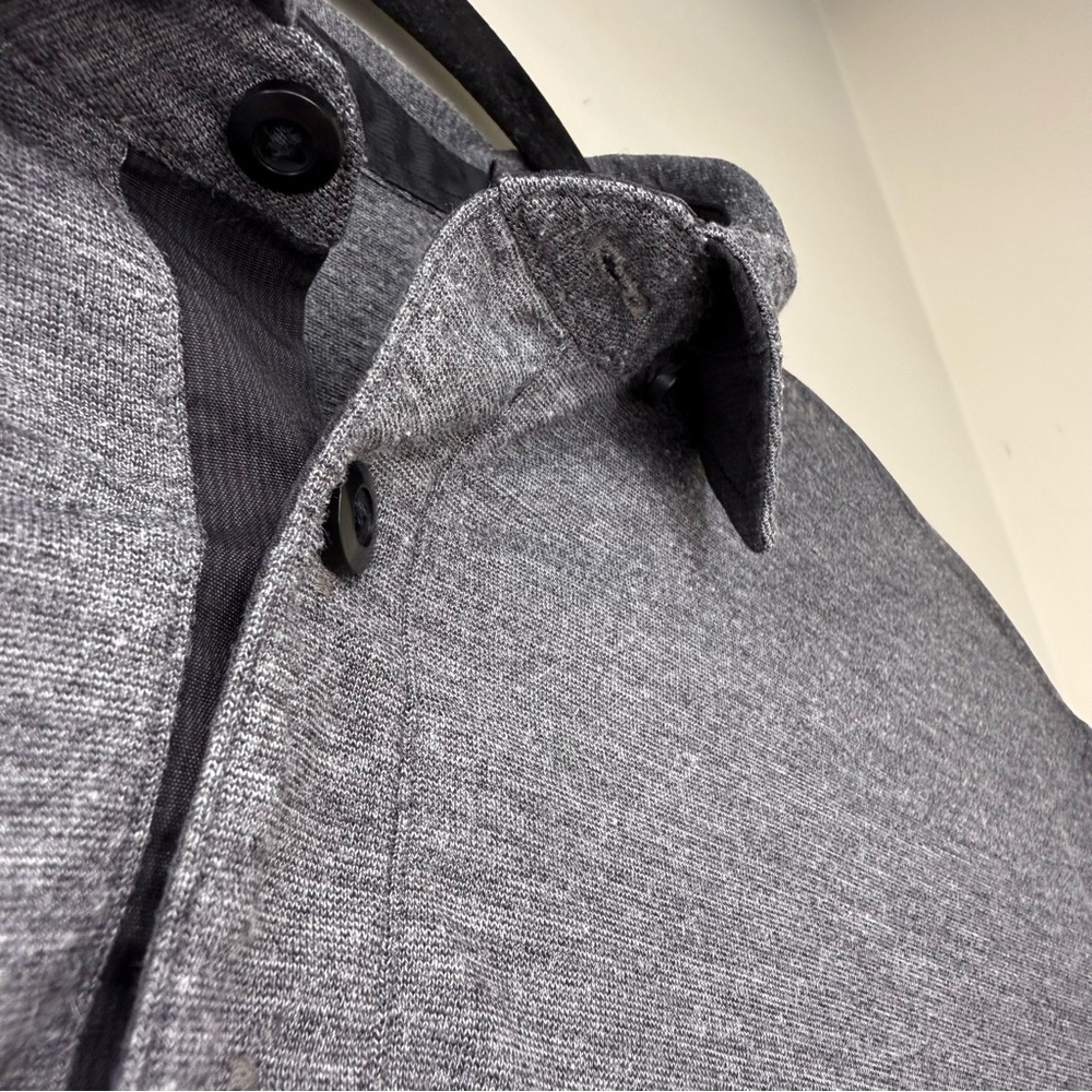 Lululemon Evolution Polo Original Release Heathered Black Medium Collared Shirt - Picture 6 of 10